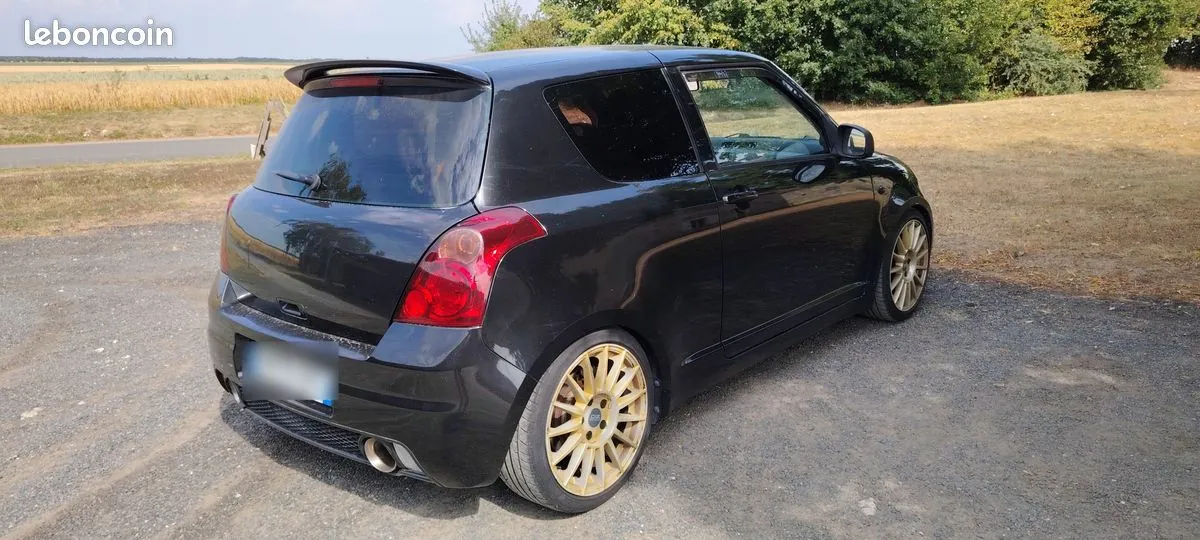 Suzuki Swift 2007 photo 2
