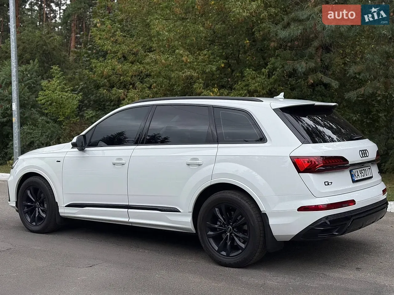 Audi Q7 2023 photo 4