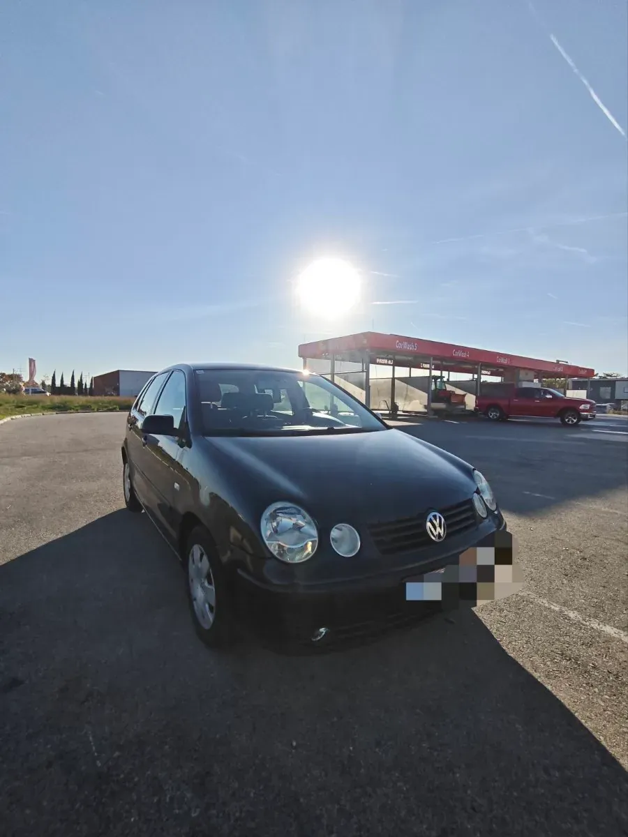 Volkswagen Polo 2004 photo 2