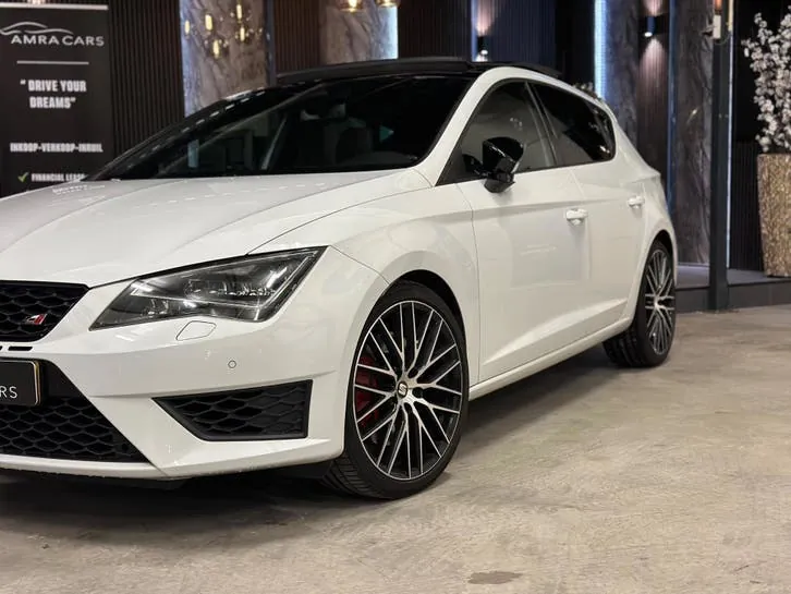 Seat Leon 2015 photo 2