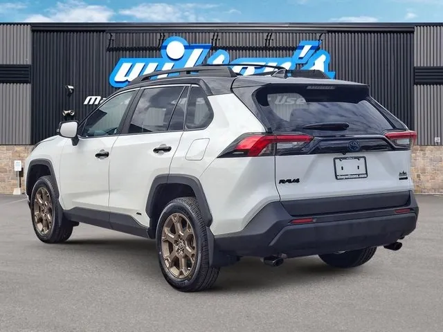 Toyota Rav4 2024 photo 3