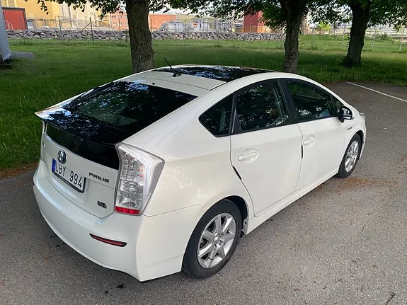 Toyota Prius 2010 photo 4