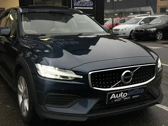 Volvo V60 Cross Country 2020 photo 4