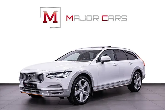 Volvo V90 Cross Country