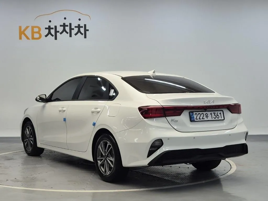 Kia K3 2024 photo 2