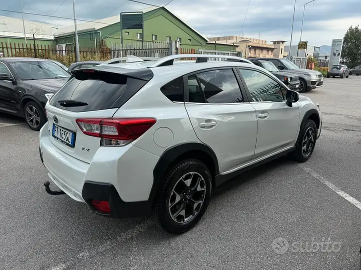 Subaru Xv 2019 photo 4