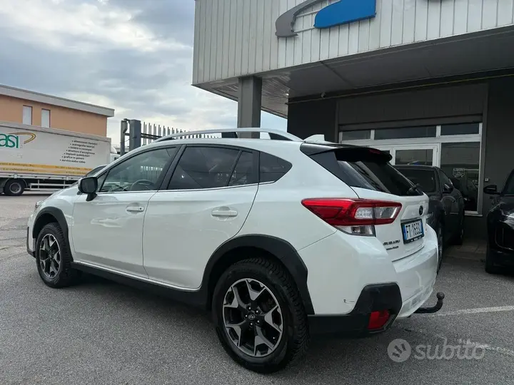 Subaru Xv 2019 photo 5