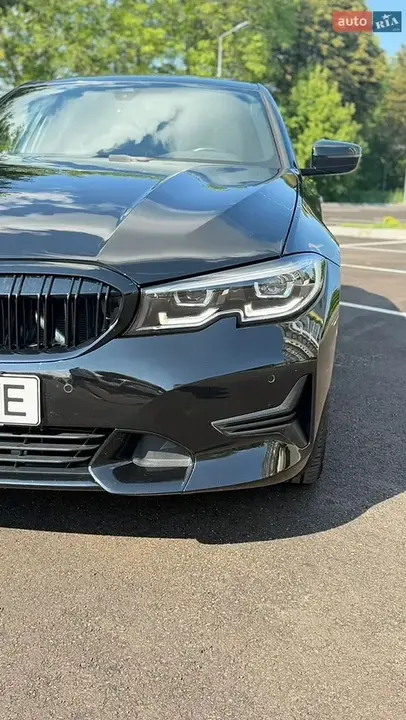 BMW 3 Series 2020 photo 5