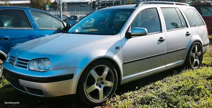 Volkswagen Golf 4
