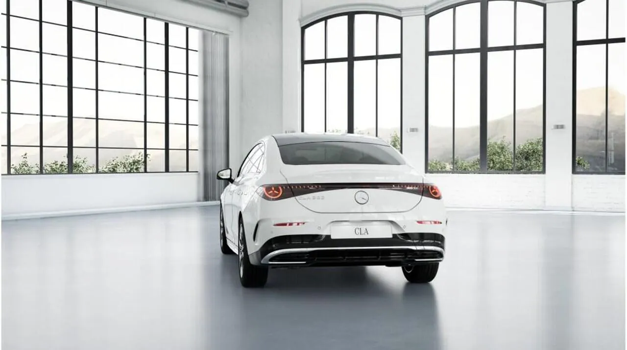 Mercedes-Benz Cla photo 4