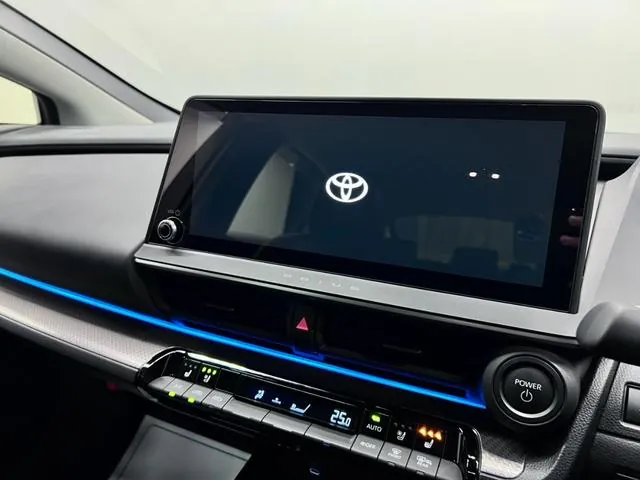 Toyota Prius Z 2025 photo 5
