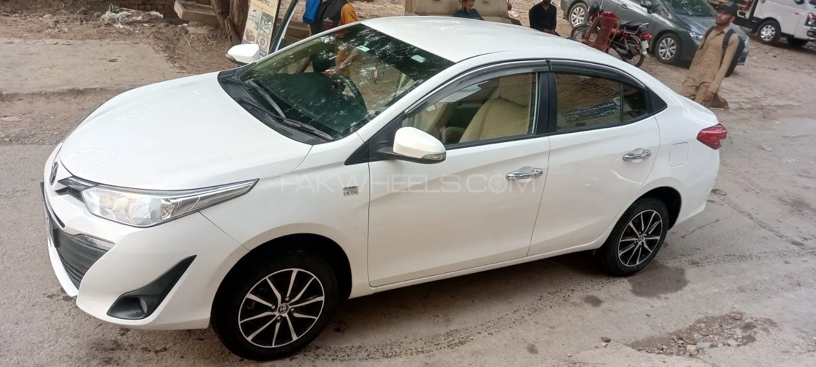 Toyota Yaris Hatchback