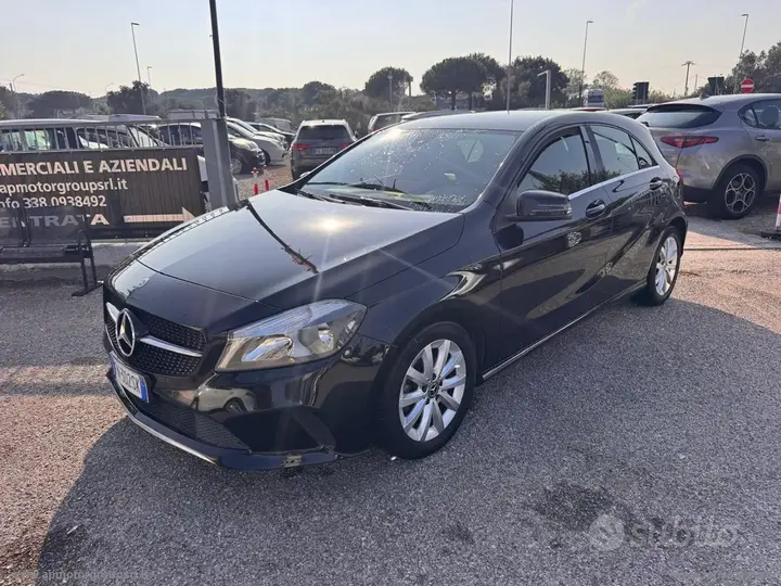 Mercedes-Benz A 180 2018 photo 2