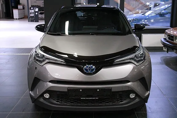 Toyota C-Hr 2017 photo 2