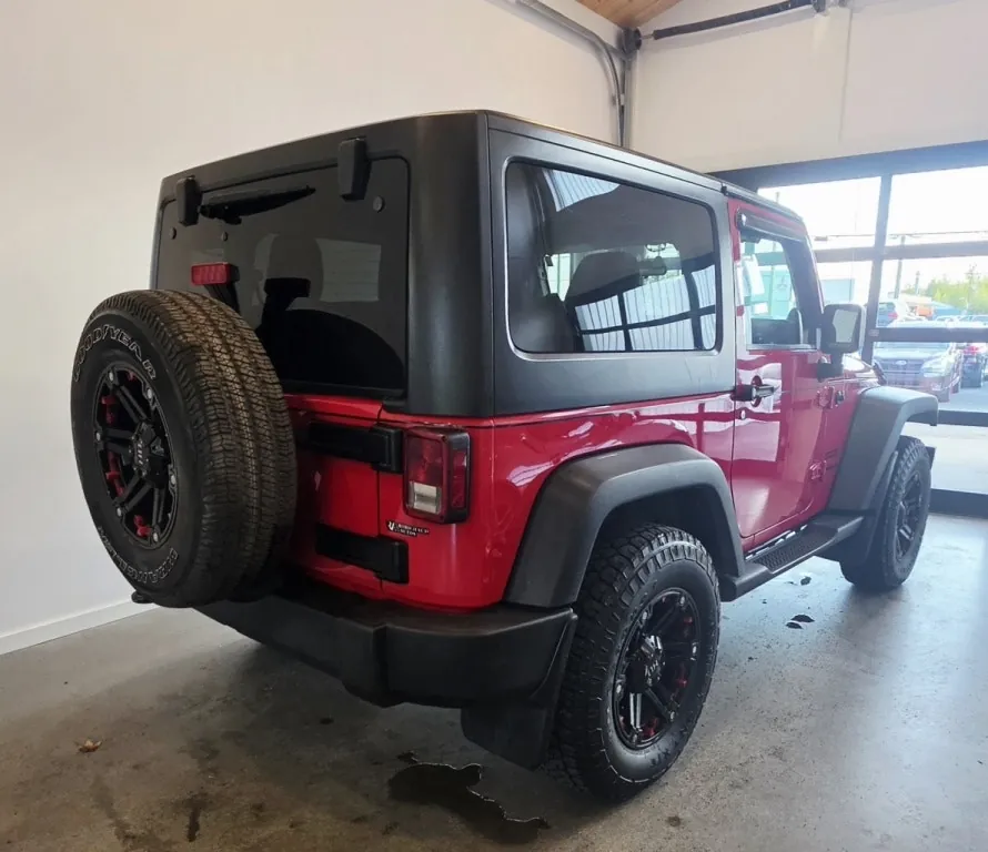 Jeep Wrangler 2014 photo 4