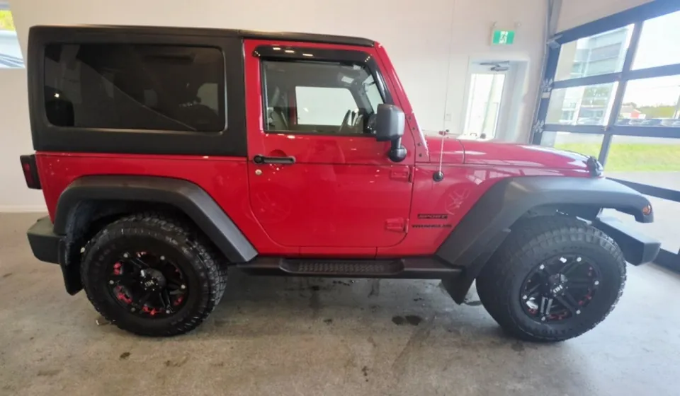 Jeep Wrangler 2014 photo 3