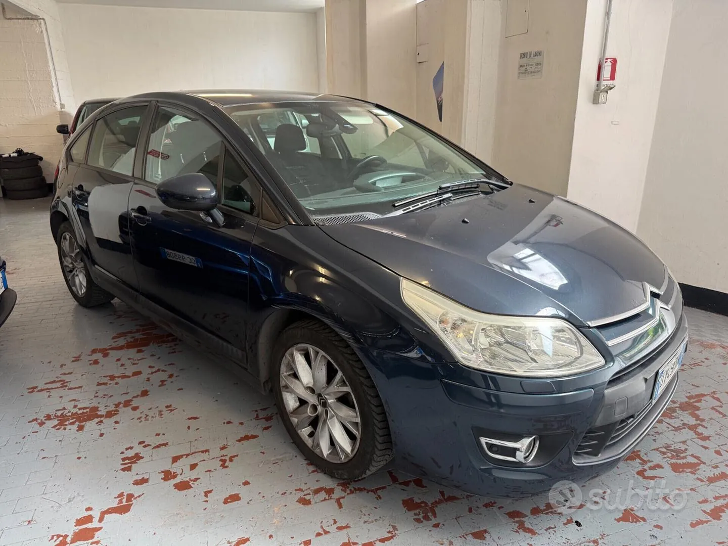 Citroen C4 2009 photo 2