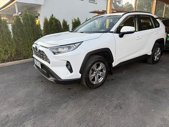 Toyota Rav4 2024 photo 3