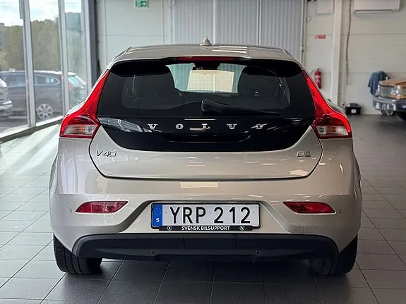 Volvo V40 2018 photo 4