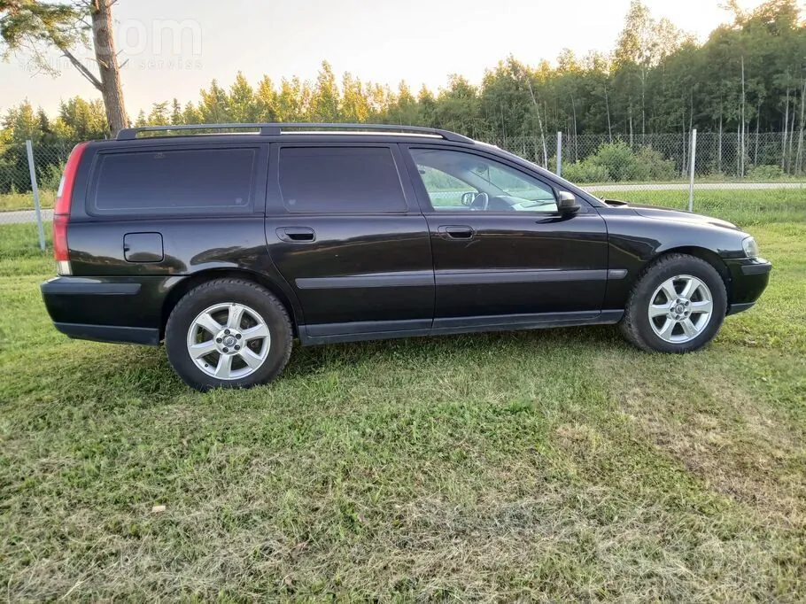Volvo V70 2003 photo 3