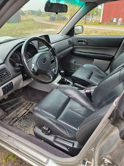 Subaru Forester 2005 photo 3