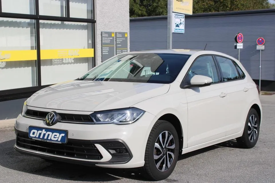Volkswagen Polo Active