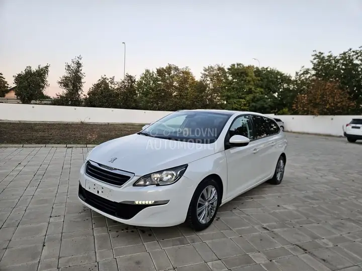 Peugeot 308 2016 photo 2