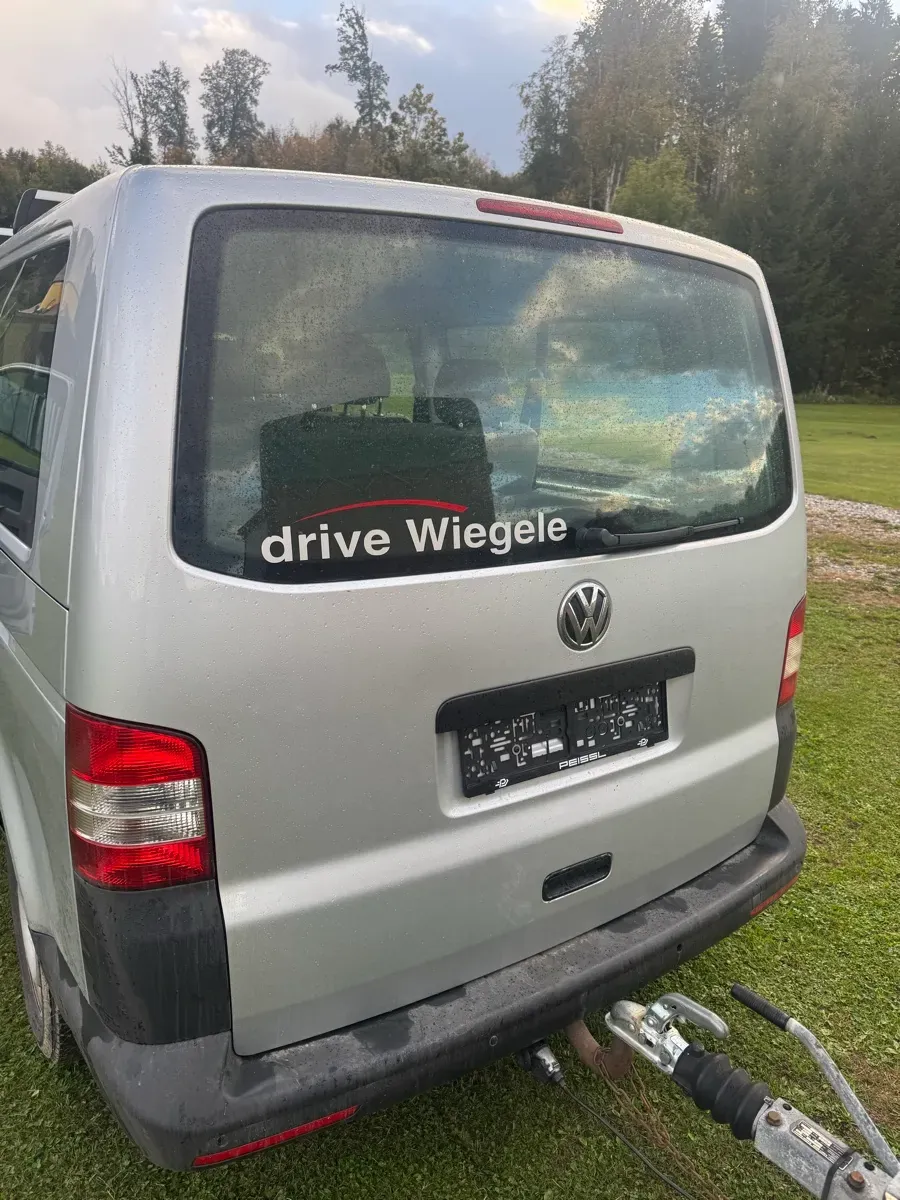 Volkswagen T5 2015 photo 3