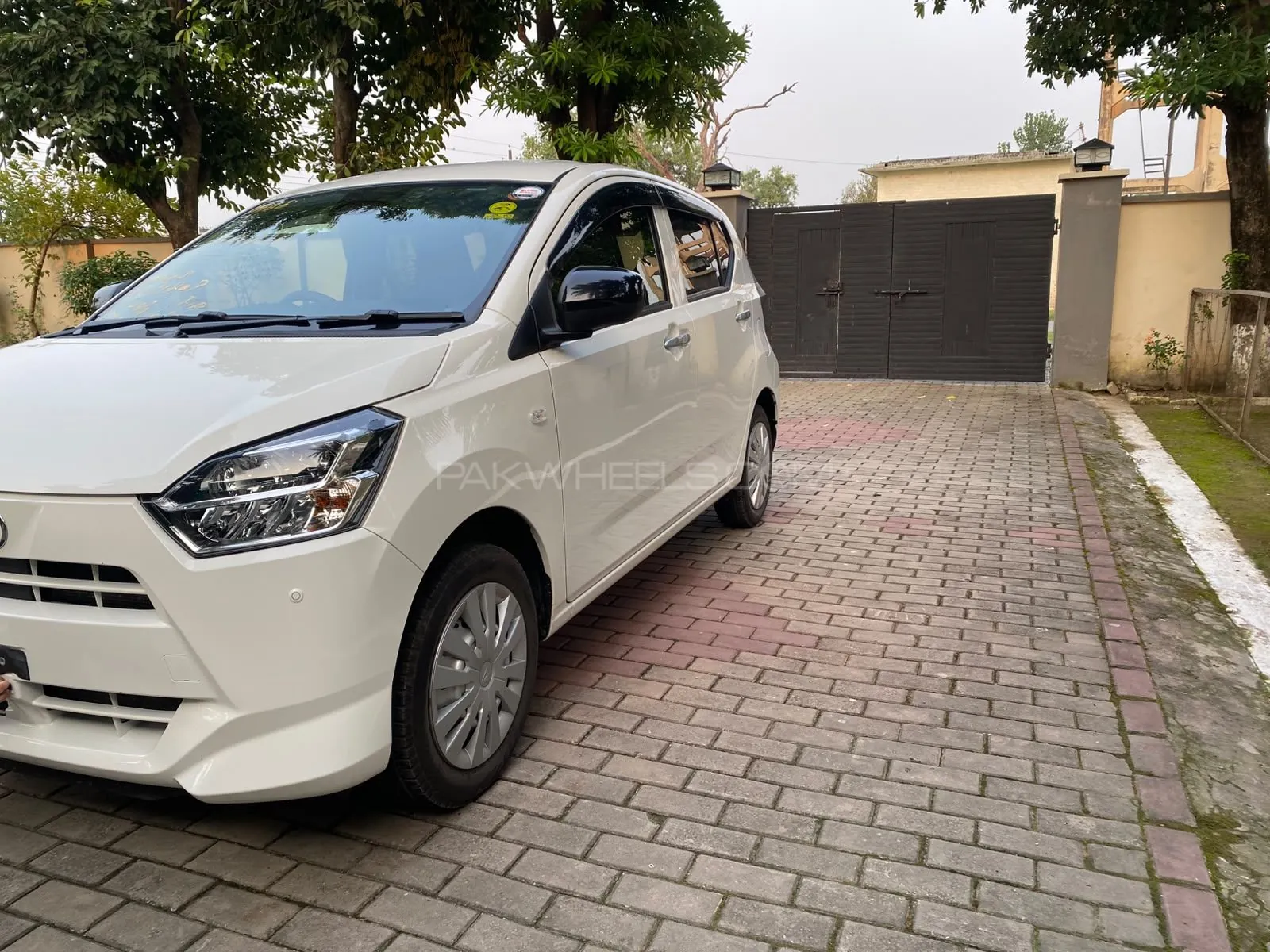 Daihatsu Mira