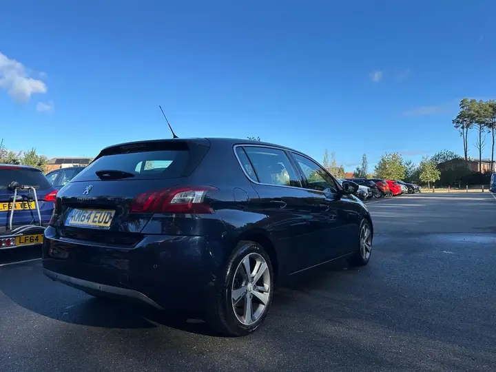Peugeot 308 2014 photo 5
