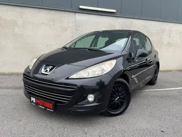 Peugeot 207 2011 photo 2