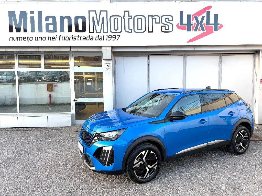 Peugeot 2008 2024 photo 3