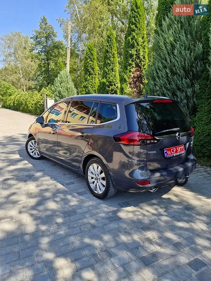 Opel Zafira Tourer 2013 photo 3