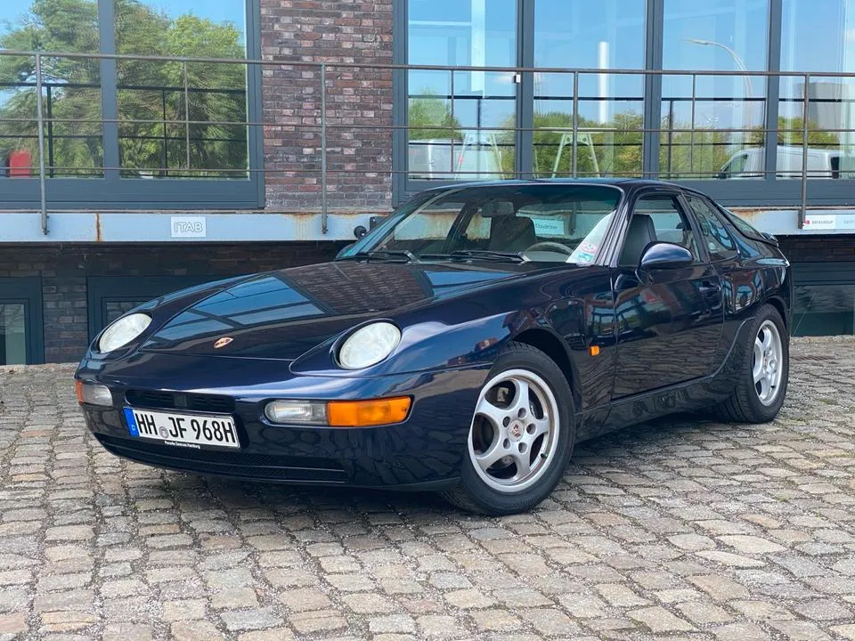 Porsche 968
