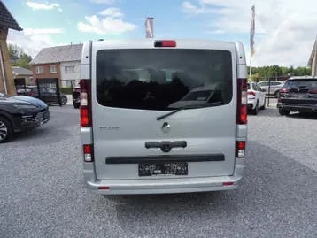 Renault Grand Passenger Intens 2023 photo 3