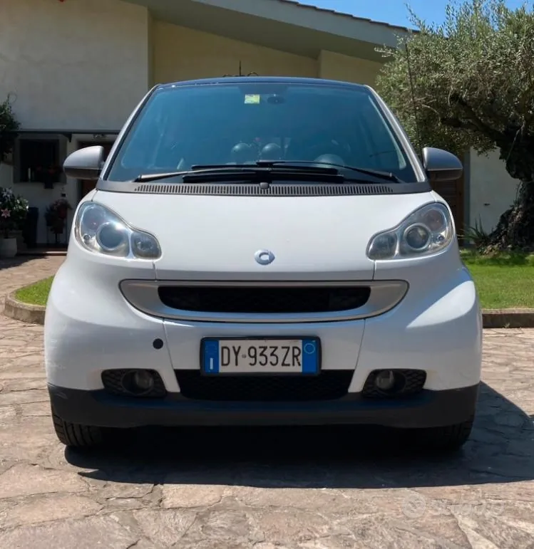 Smart Fortwo 2009 photo 2