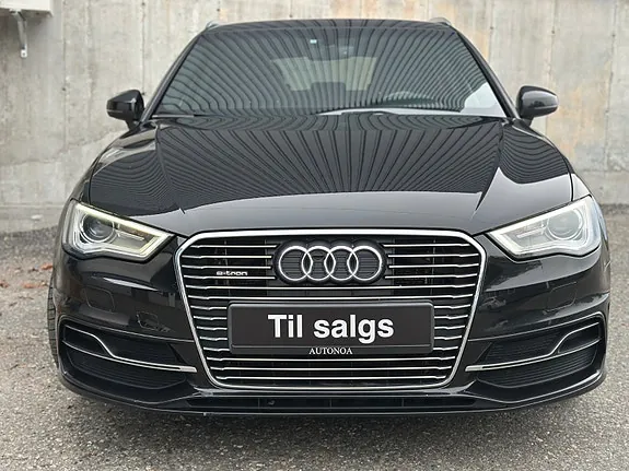 Audi A3 2016 photo 2