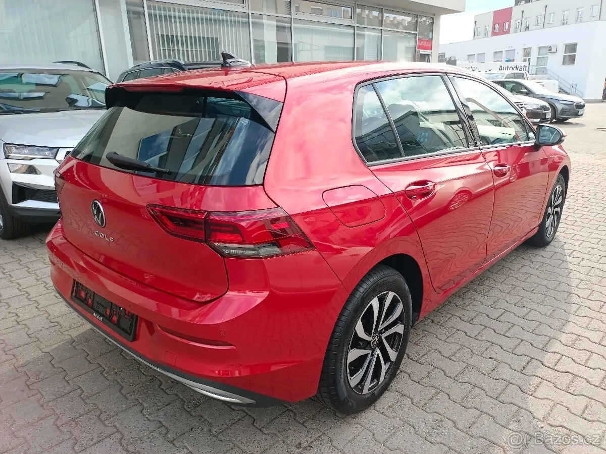 Volkswagen Golf 2022 photo 4