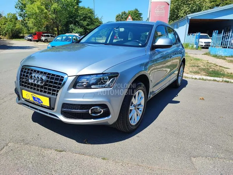 Audi Q5 2009 photo 2