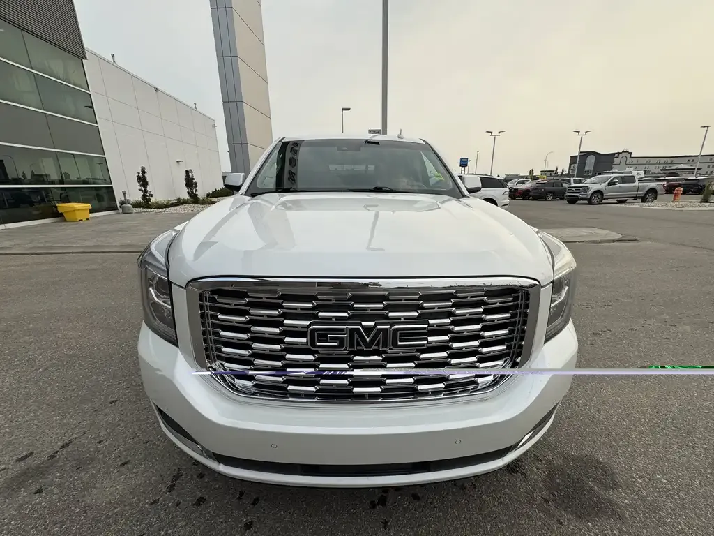 GMC Yukon 2018 photo 3