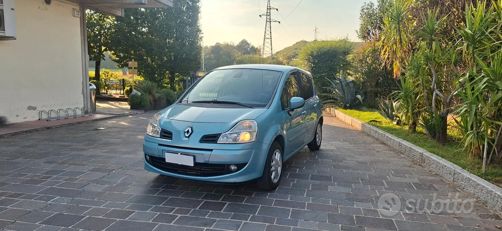 Renault Modus 2009 photo 2