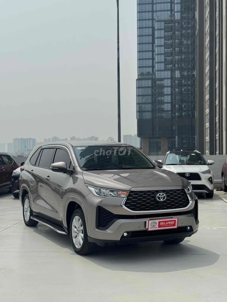 Toyota Innova Cross 2025 photo 3