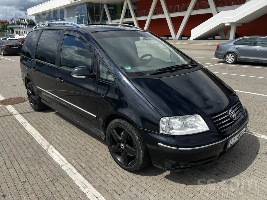 Volkswagen Sharan 2008 photo 2