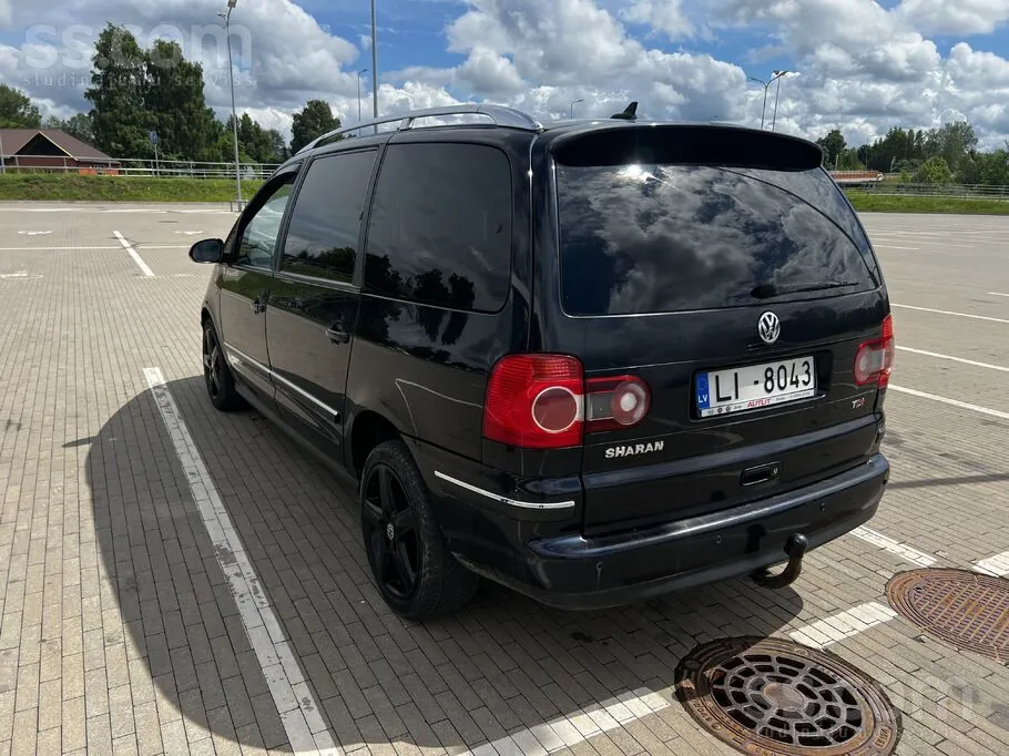 Volkswagen Sharan 2008 photo 5