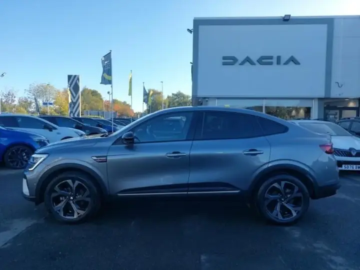 Renault Arkana 2023 photo 4
