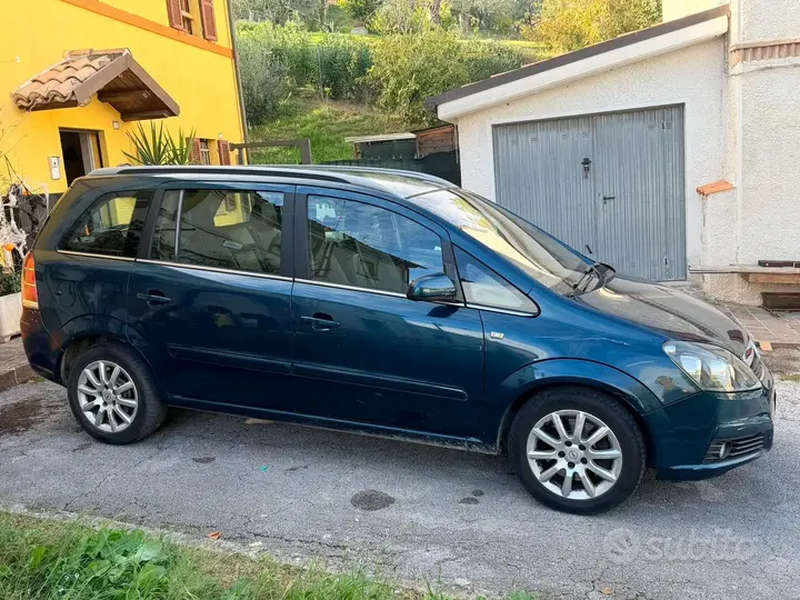 Opel Zafira 2007 photo 3