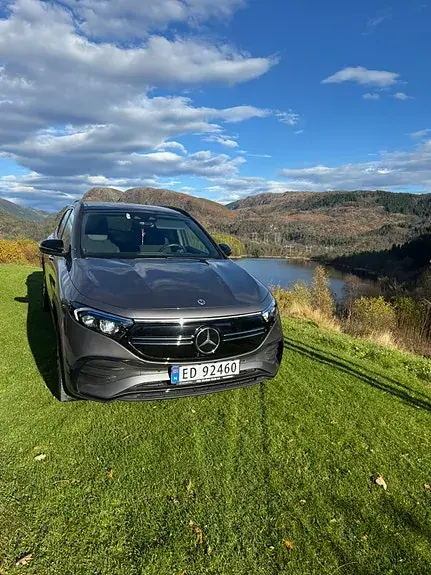 Mercedes-Benz Eqa300