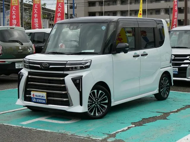 Daihatsu Tanto Custom Rs