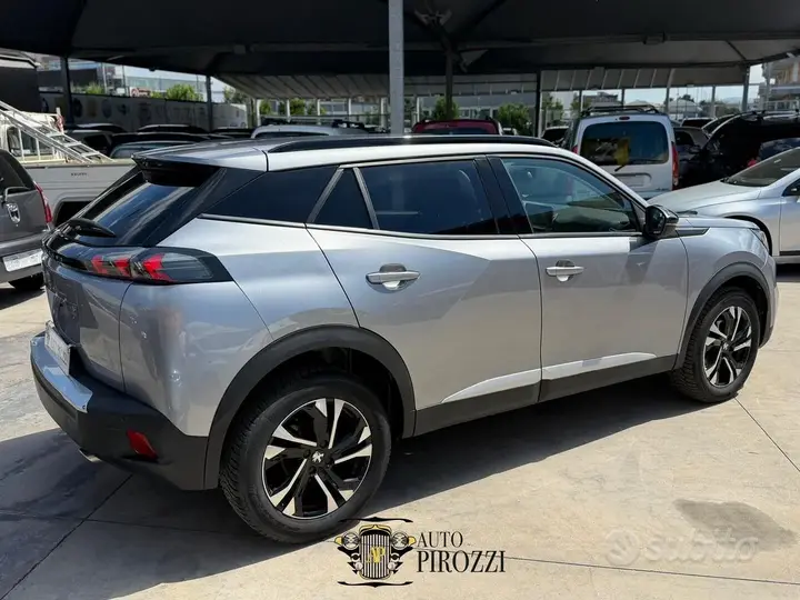 Peugeot 2008 2022 photo 4