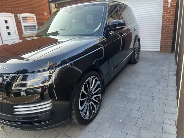 Land Rover Range Rover 2019 photo 3